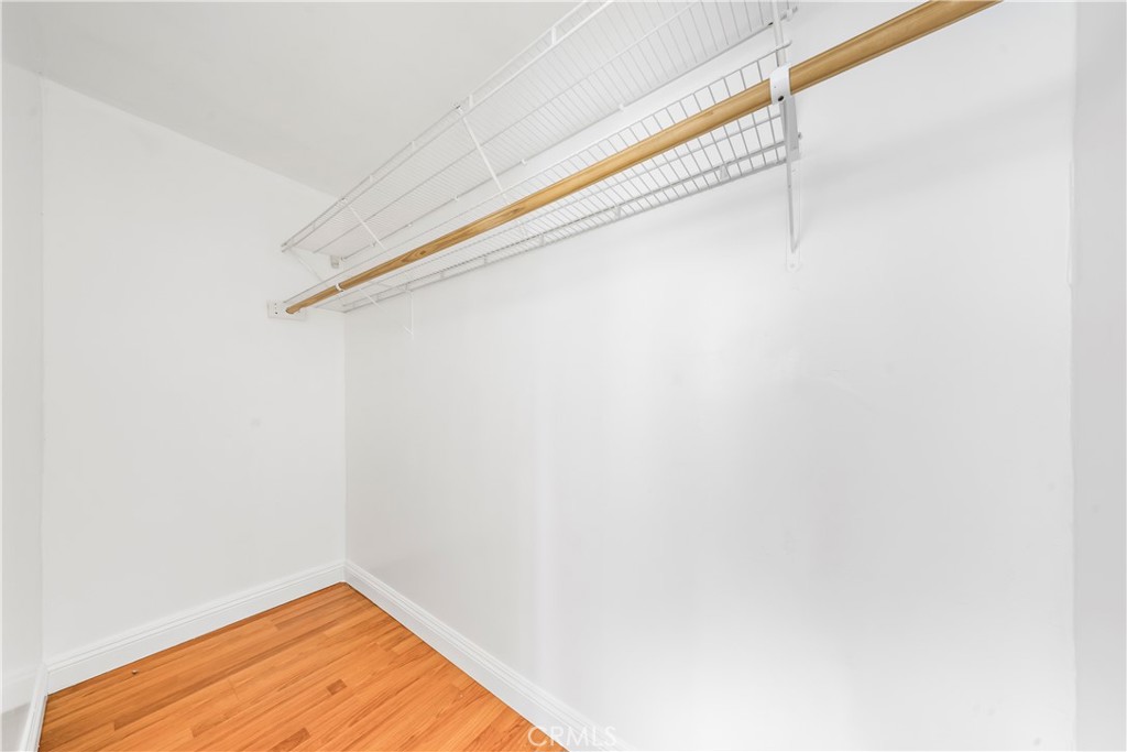 180 E 69th Property Photo 11