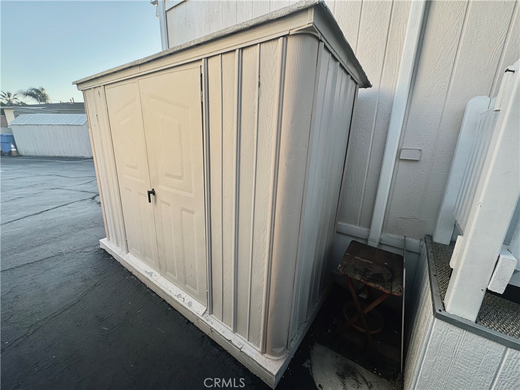 20315 Denker Avenue 34 Property Photo 16