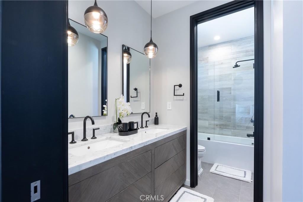 414 9th Property Photo 22
