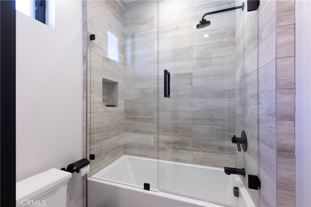 414 9th Property Photo 24