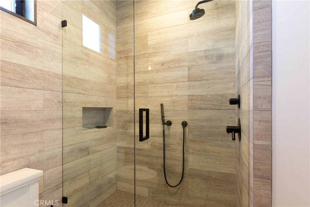 414 9th Property Photo 33