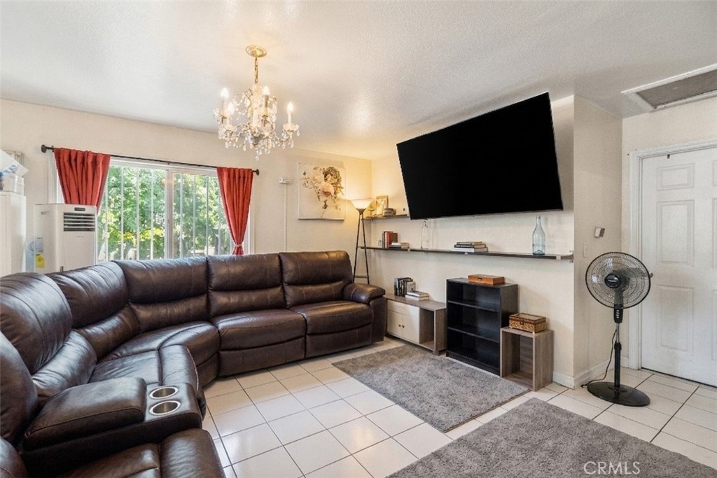 549 Williamson Property Photo 4