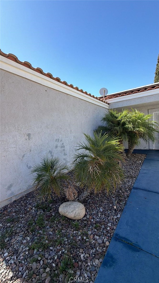 1739 E Avenue R6 Property Photo 5