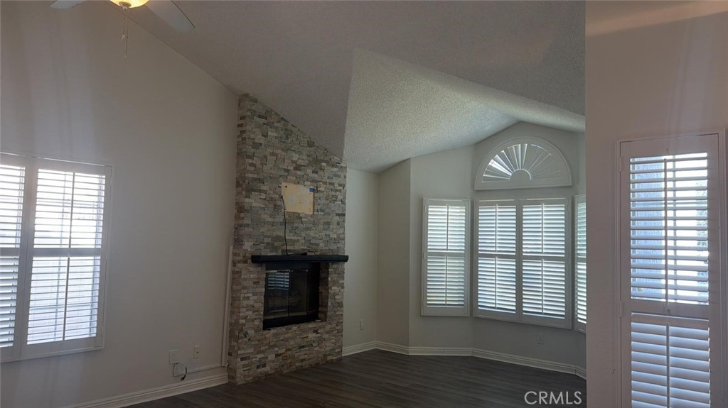 1739 E Avenue R6 Property Photo 22