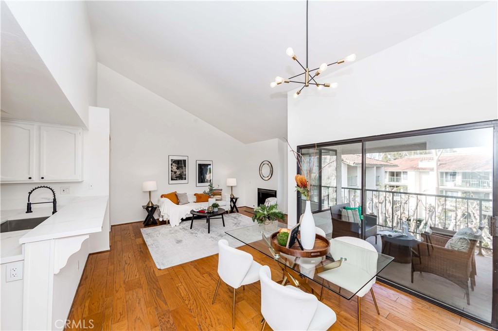 2301 Apricot Property Photo 3