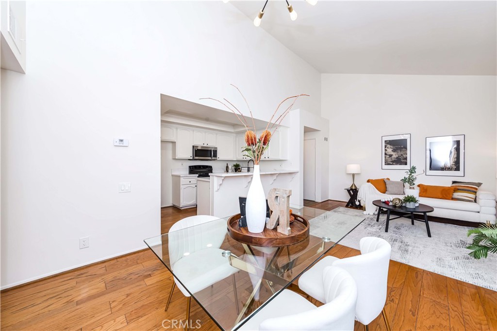 2301 Apricot Property Photo 4