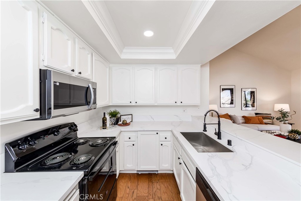 2301 Apricot Property Photo 8