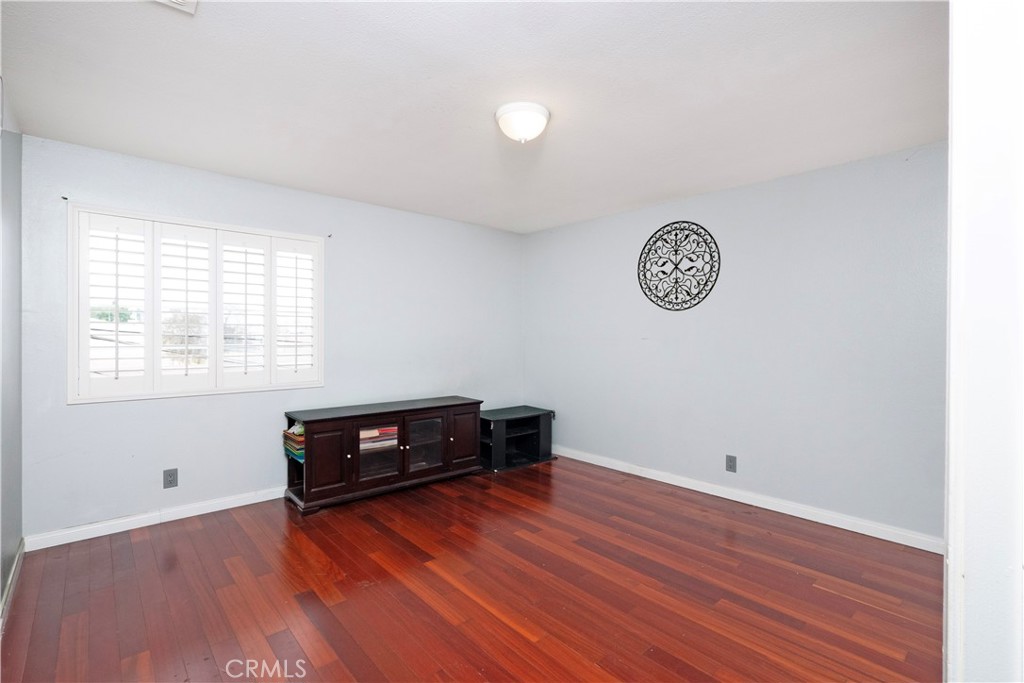 4754 Santa Ana Property Photo 18