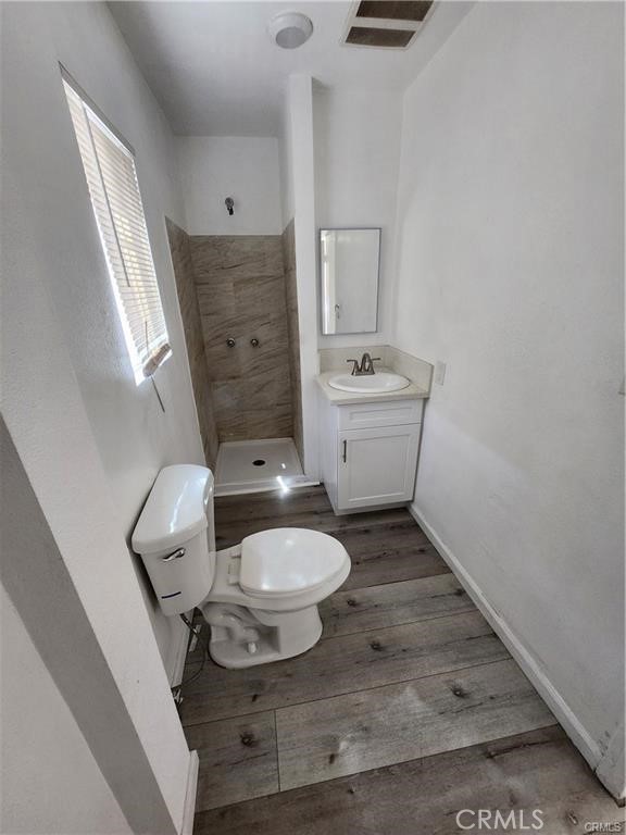 7716 California Property Photo 20