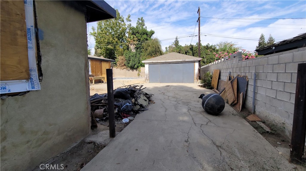 2922 Hillburn Rd Property Photo 6