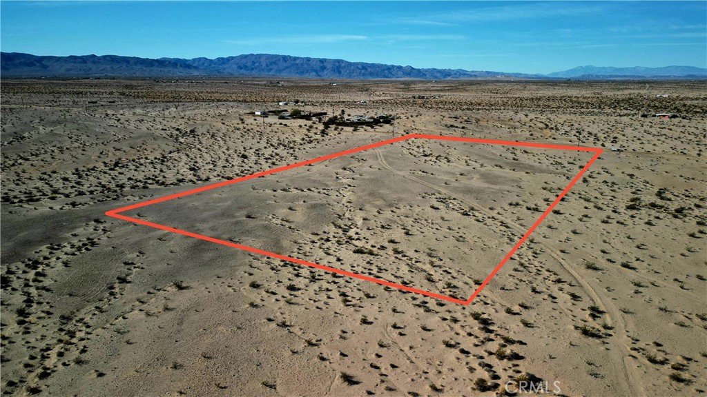 4301 Nevada Trail Property Photo 8