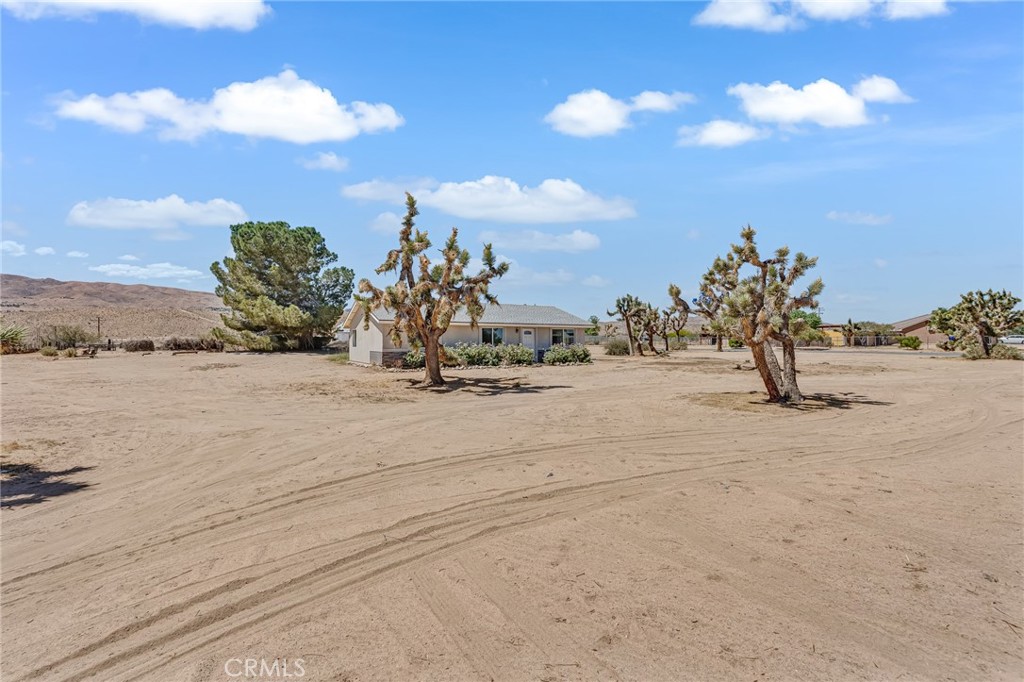 25811 Del Sol Property Photo 29