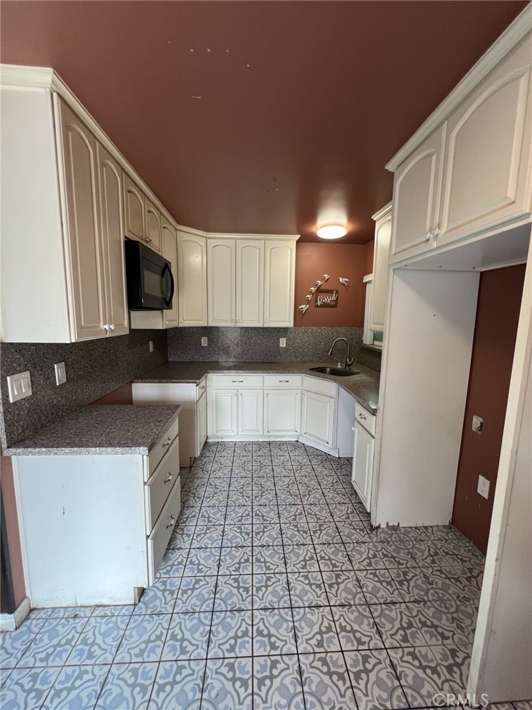 14826 Dalwood Avenue Property Photo 10