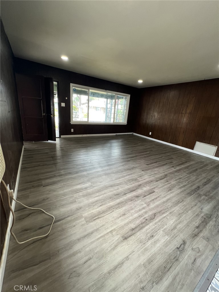14826 Dalwood Avenue Property Photo 11