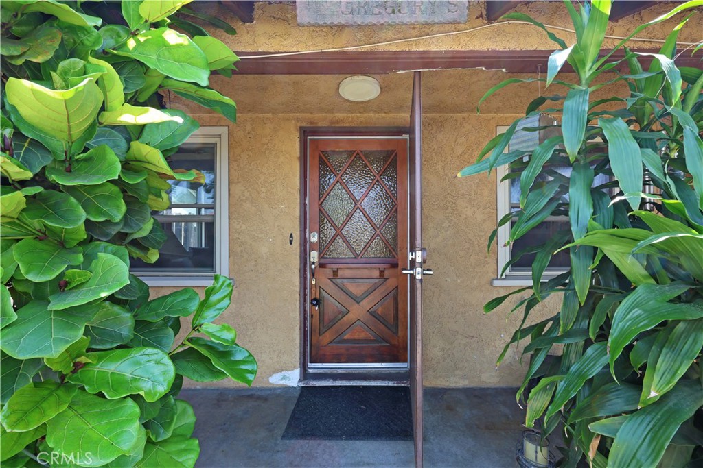 9016 Los Angeles Street Property Photo 4