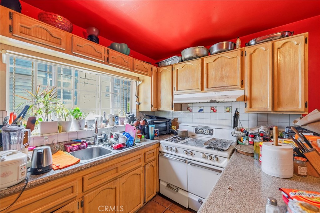2920 Van Buren Property Photo 15