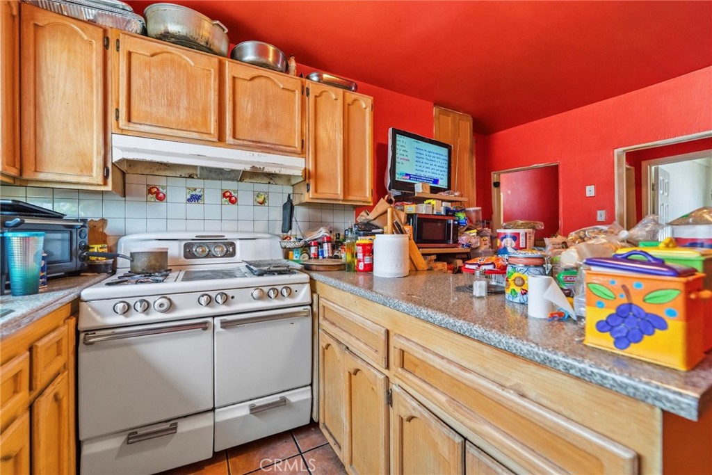 2920 Van Buren Property Photo 16