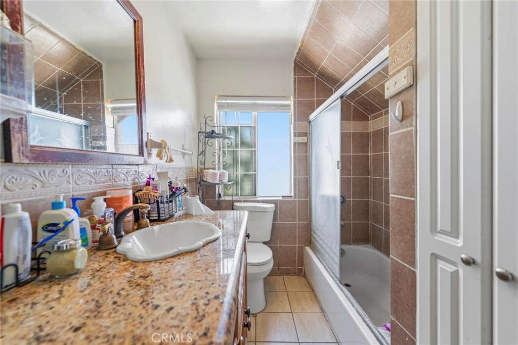2920 Van Buren Property Photo 20