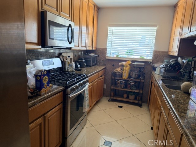 9426 Mirage Ave Property Photo 12