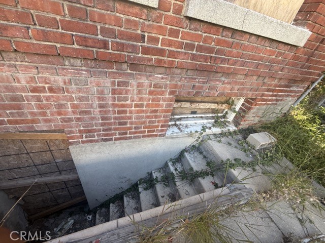138 N Manhattan Property Photo 9