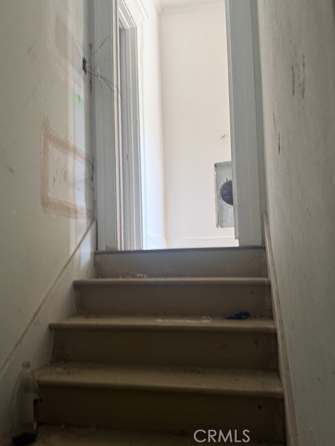 138 N Manhattan Property Photo 17