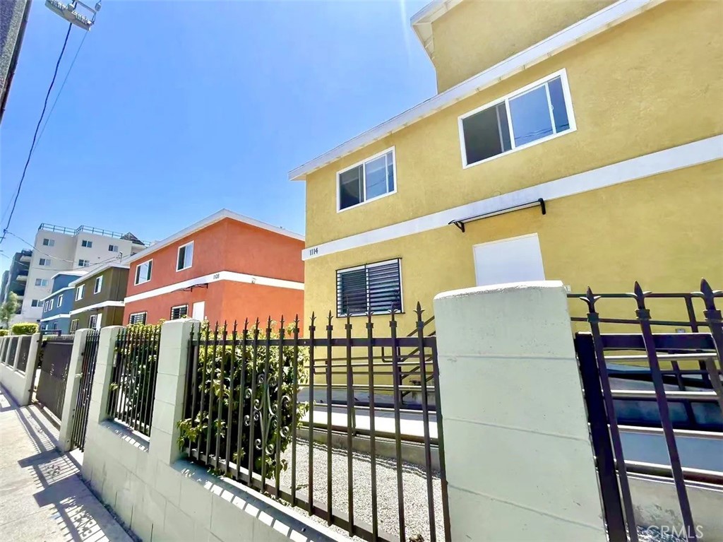 1114 Exposition Boulevard Property Photo 2