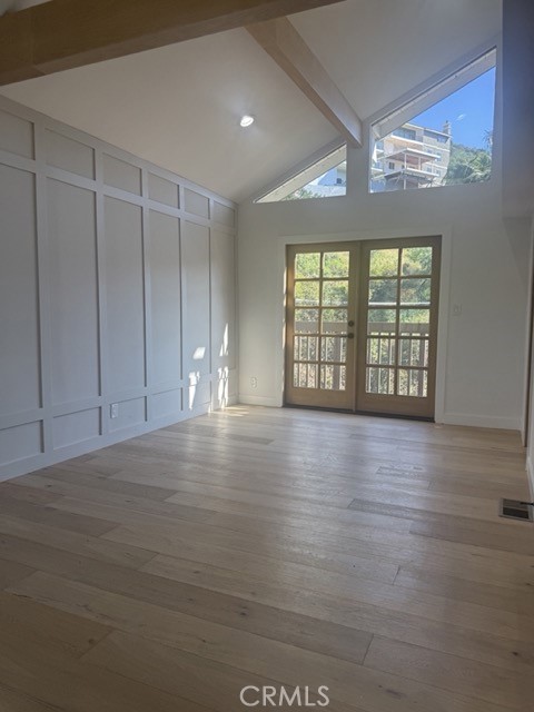 2776 Laurel Canyon Property Photo 12