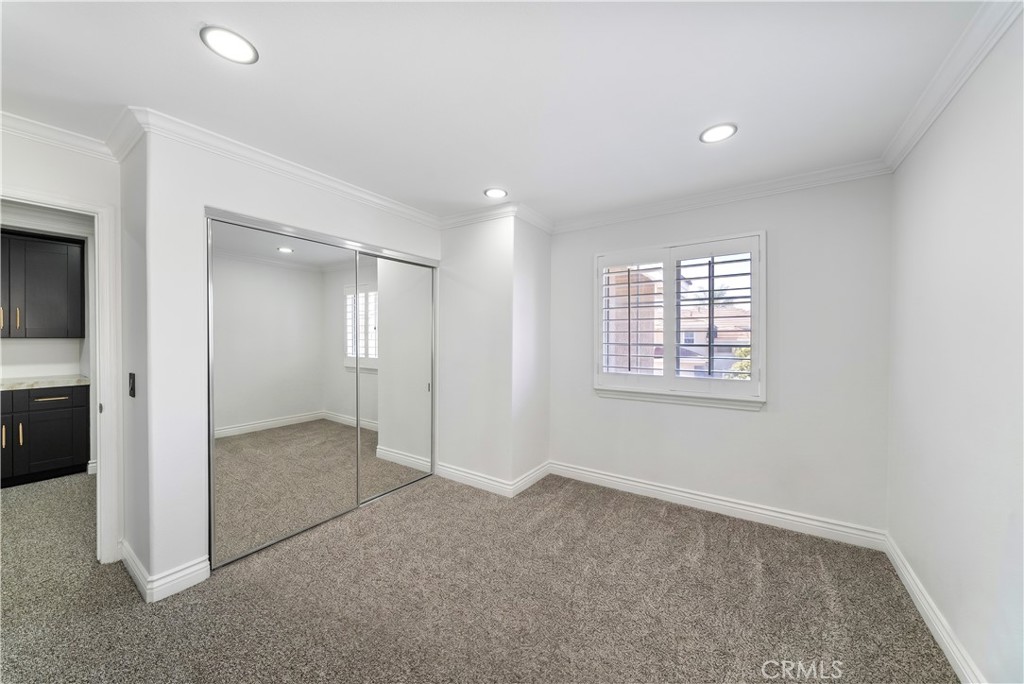 5530 Samantha Property Photo 32