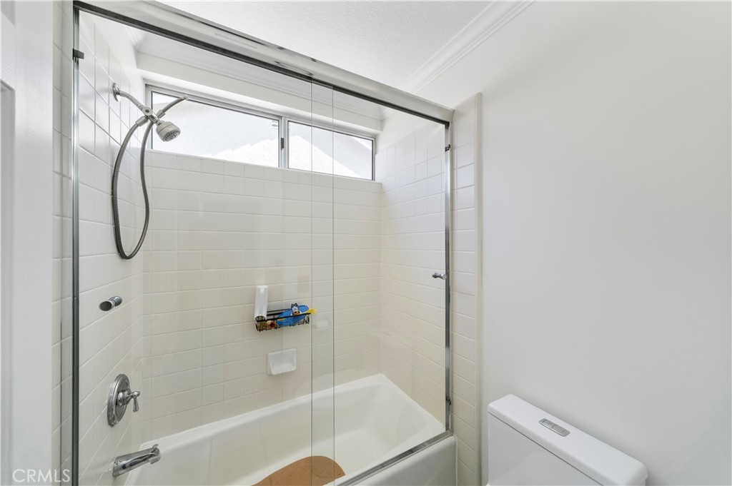 5530 Samantha Property Photo 38