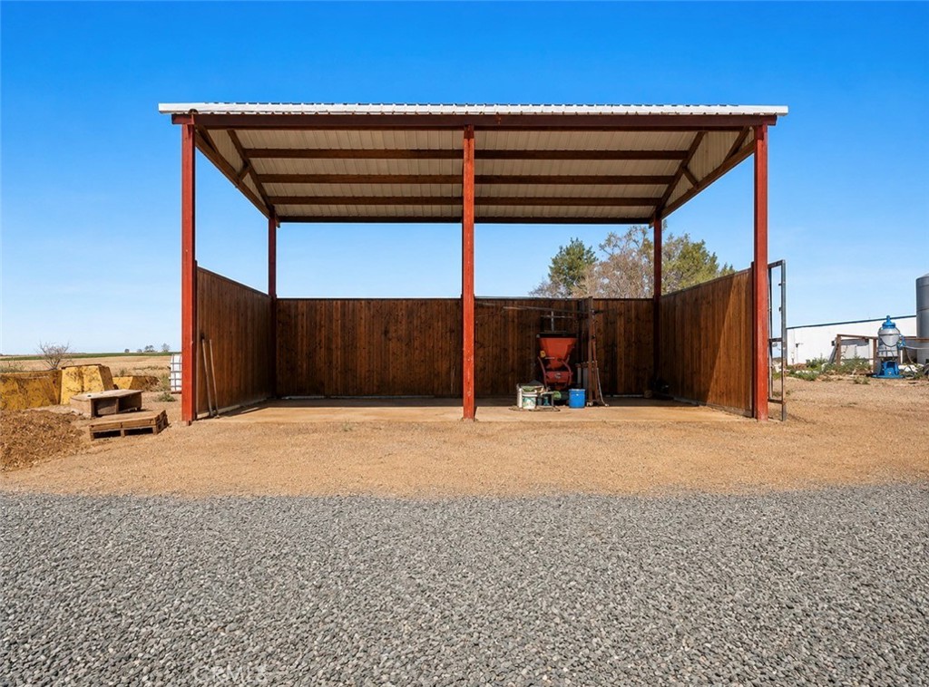 34338 Nevis Property Photo 19