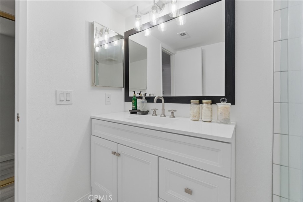 1307 Shadow Lane D Property Photo 25