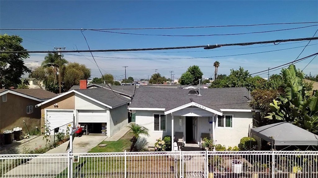 13606 S Largo Avenue Property Photo 1