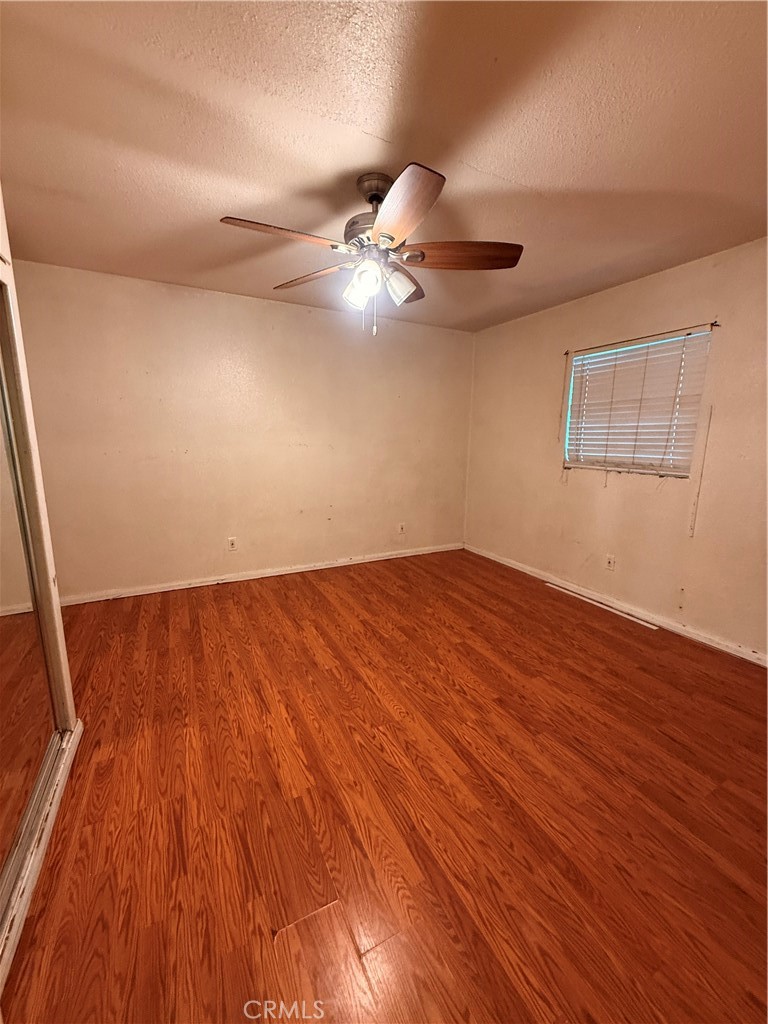 13606 S Largo Avenue Property Photo 7