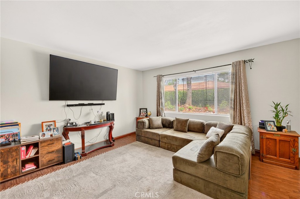 11915 Inez #12 Property Photo 5