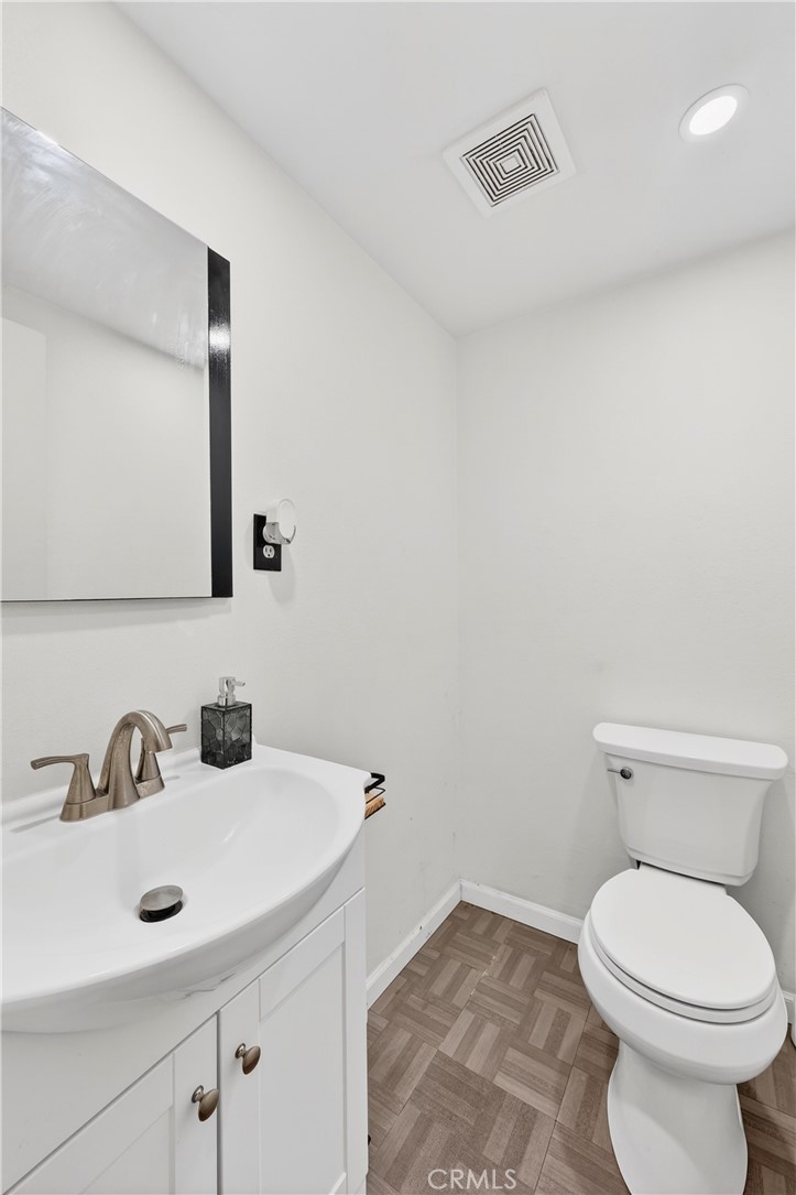 11915 Inez #12 Property Photo 9