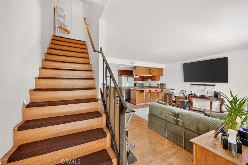 11915 Inez #12 Property Photo 10