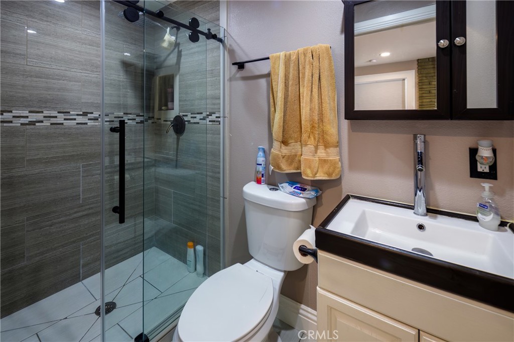 222 F Street Property Photo 9