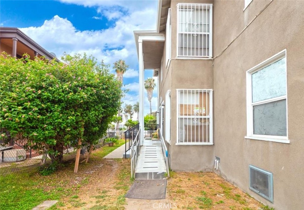1931 35th Street Property Photo 5