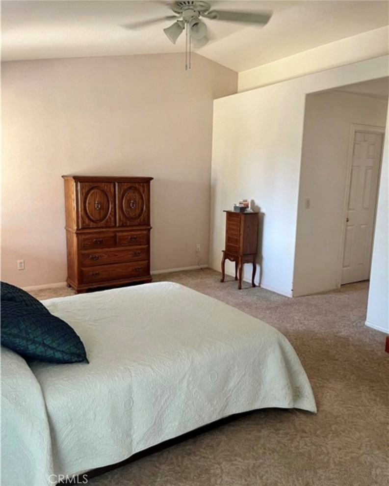 17695 Linden St Property Photo 12