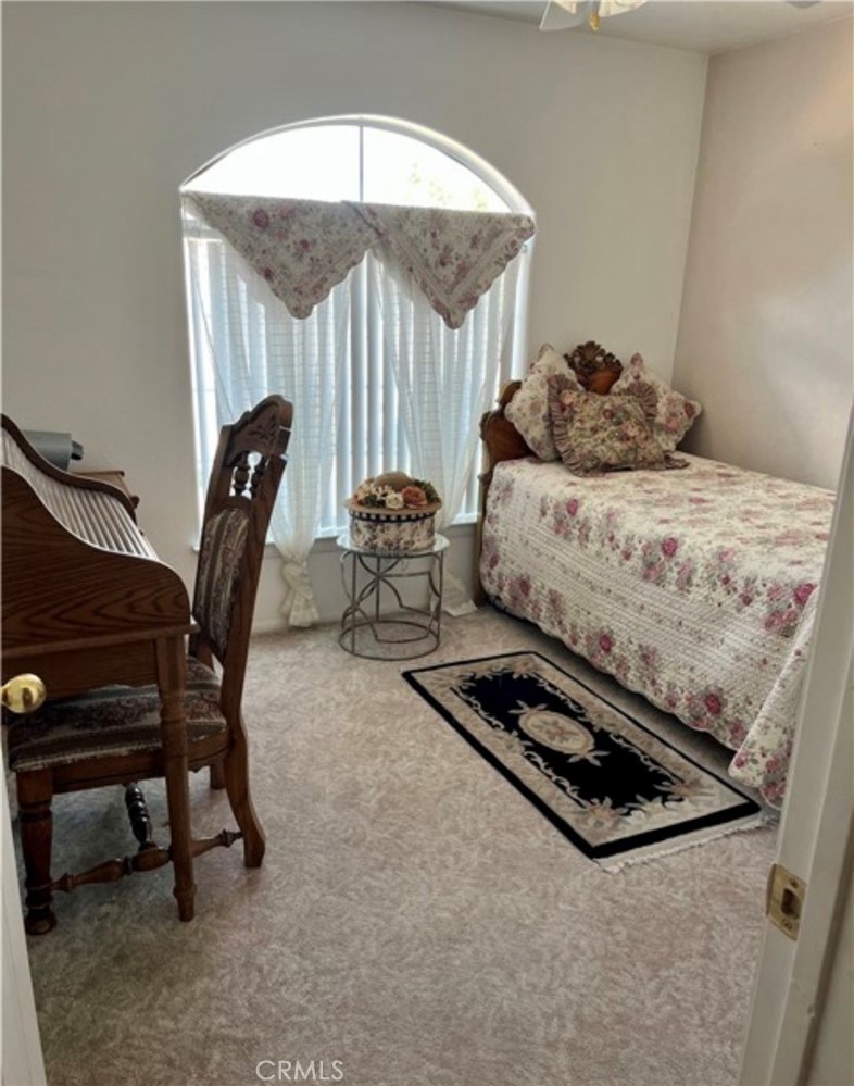 17695 Linden St Property Photo 21