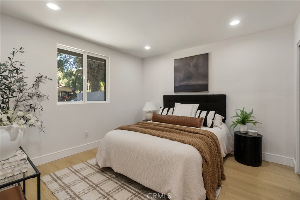 2706 S Cochran Street Property Photo 13
