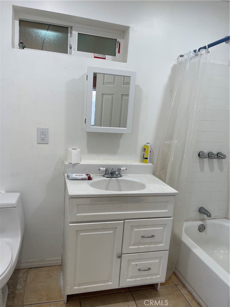 17244 Newmont Ave Property Photo 10