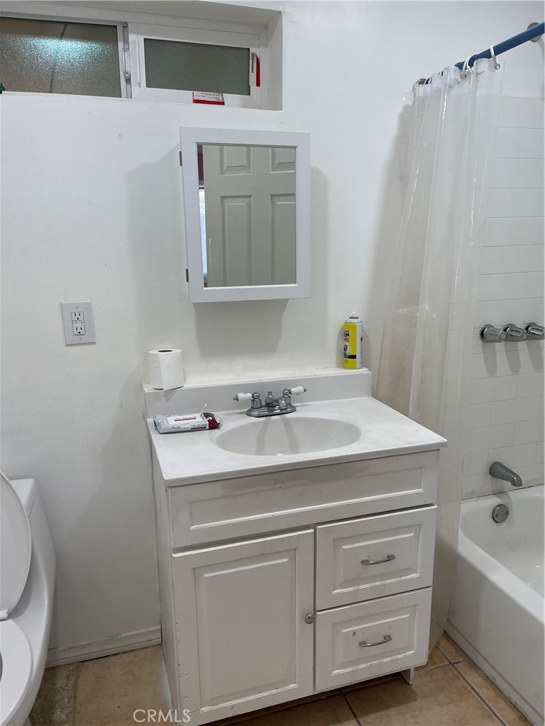 17244 Newmont Ave Property Photo 12