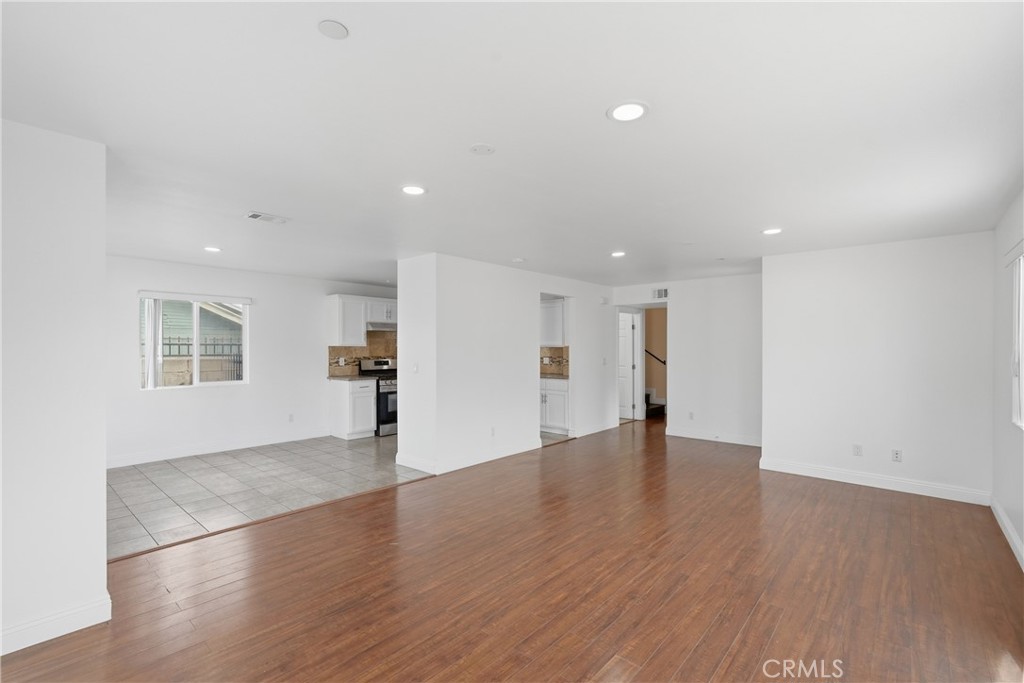 5017 Halldale Avenue 2 Property Photo 3