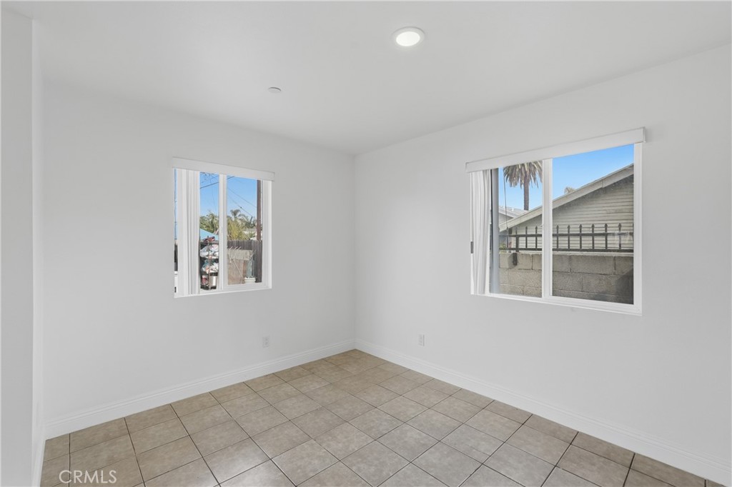 5017 Halldale Avenue 2 Property Photo 7