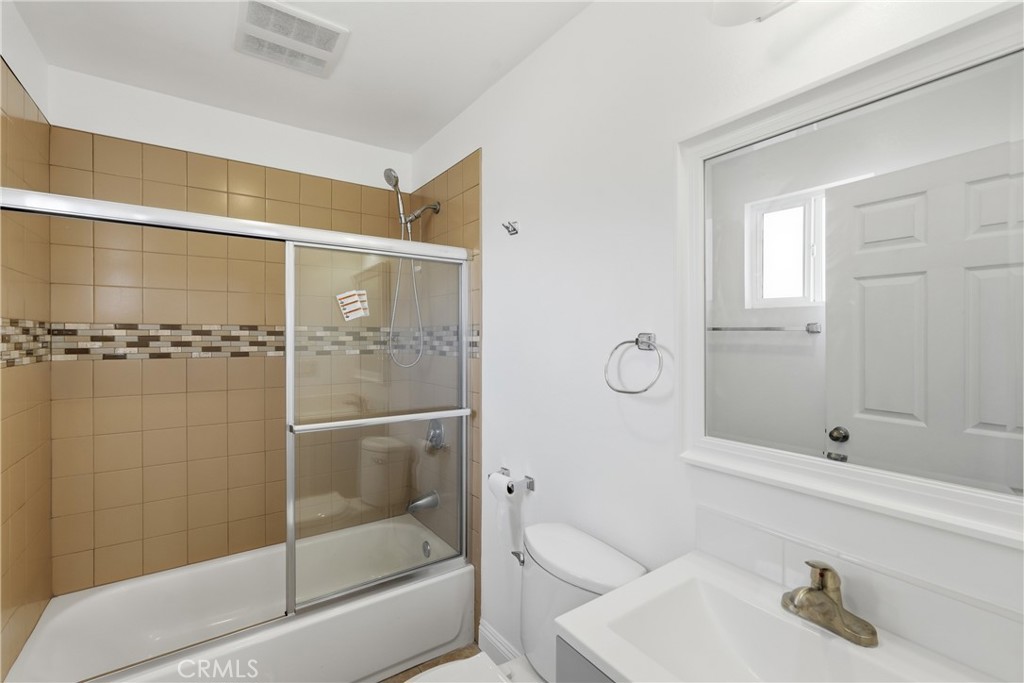 5017 Halldale Avenue 2 Property Photo 16