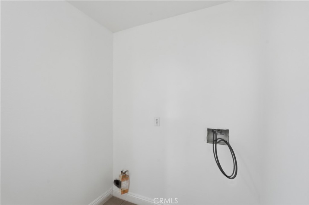5017 Halldale Avenue 2 Property Photo 21