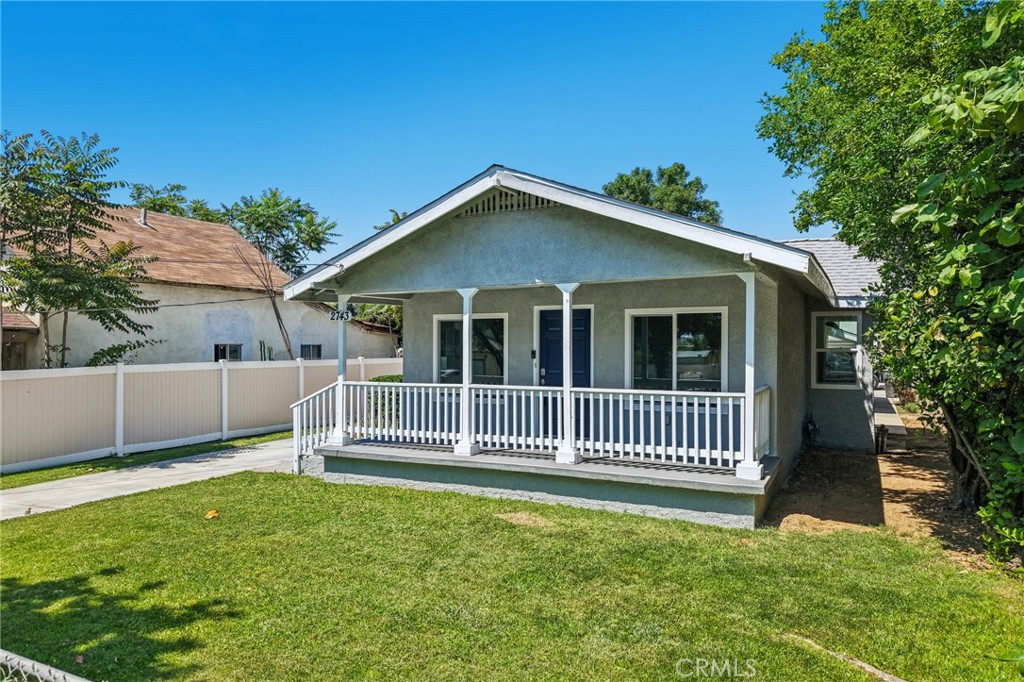 2743 12th Street Property Photo 5
