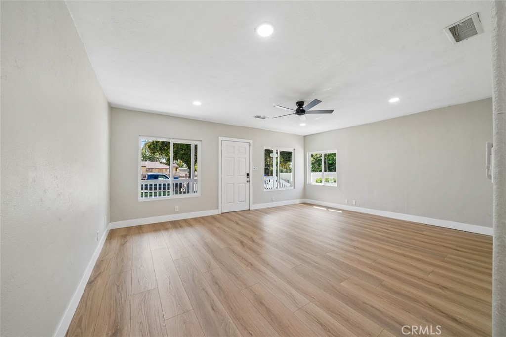 2743 12th Street Property Photo 14