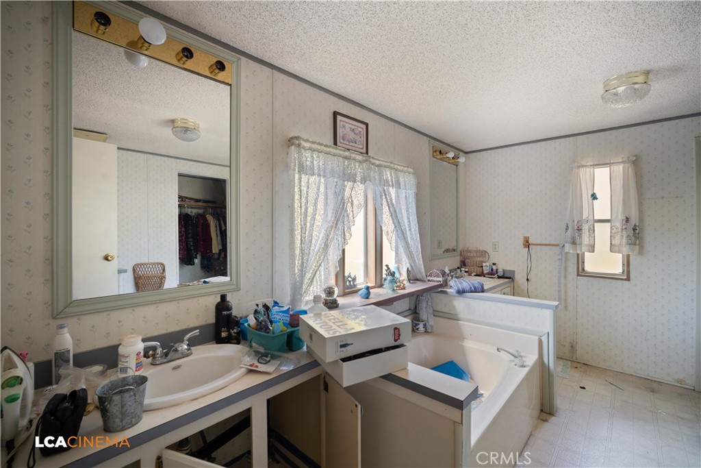 50780 Rosemary Property Photo 6